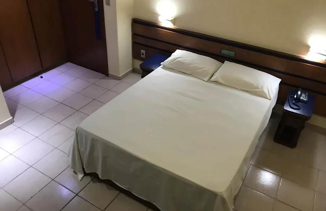 Oft Plaza Oeste Hotel-1