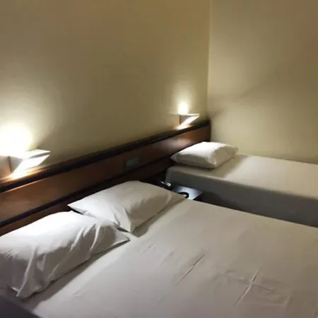 Oft Plaza Oeste Hotel-2